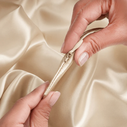 Blissy Silk Pillowcase - 100% Pure Mulberry Silk - 22 Momme 6A High-Grade Fibers